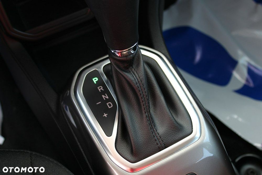 Jeep Renegade - 25