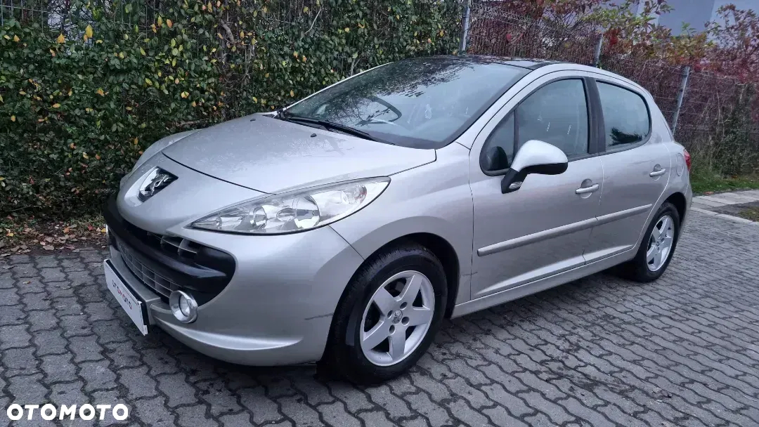 Peugeot 207 1.4 16V Trendy - 23
