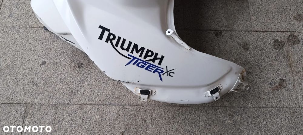 TRIUMPH TIGER 800 XC ZBIORNIK BAK POMPKA PALIWA 2015 - 13