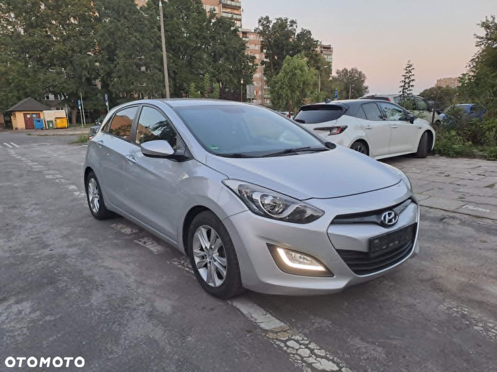 Hyundai i30 1.4 Premium - 8