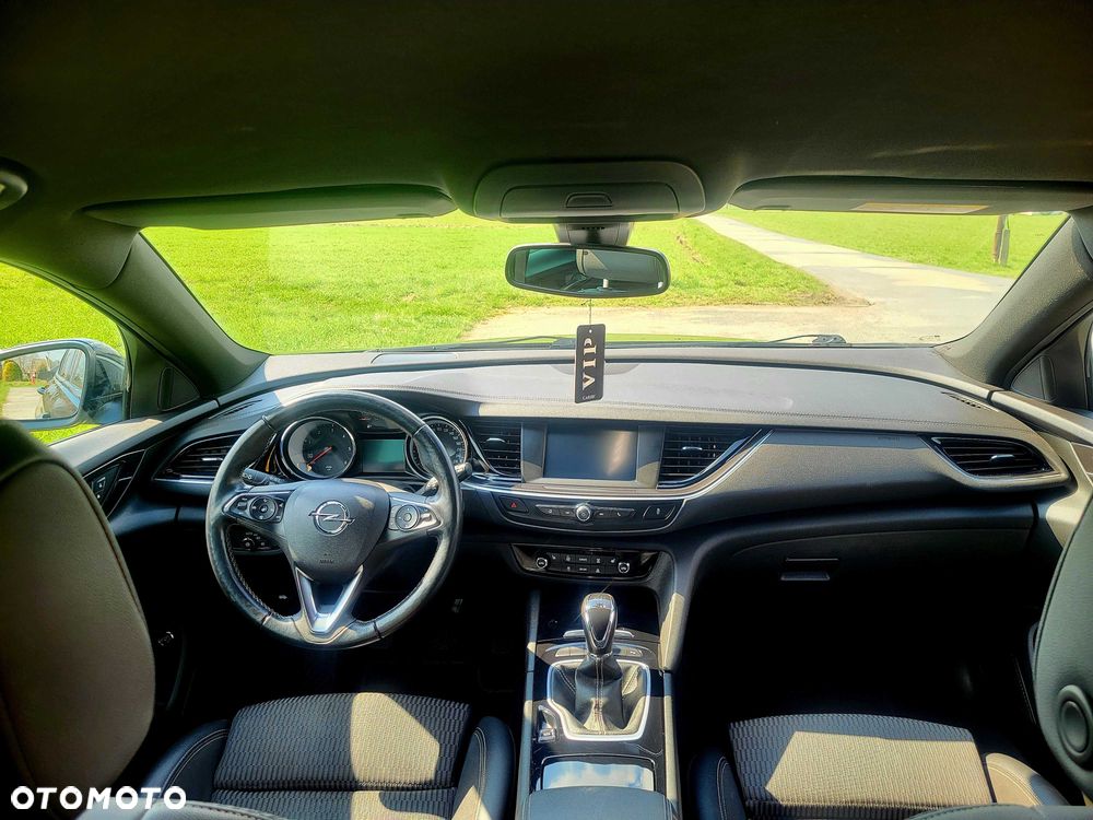 Opel Insignia - 6