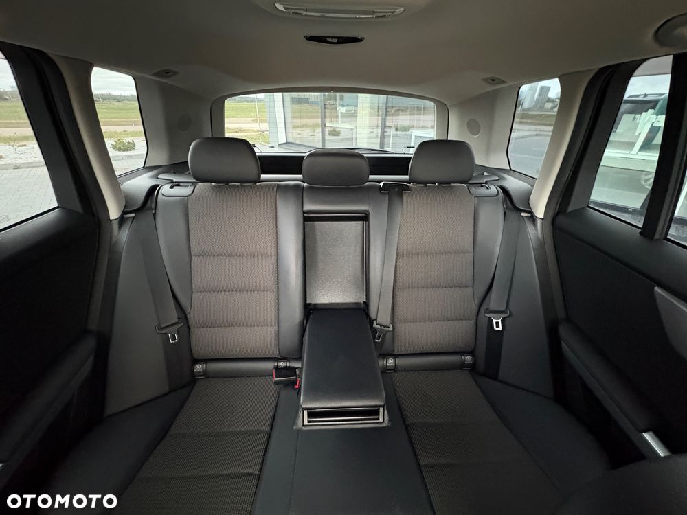 Mercedes-Benz GLK 300 4Matic 7G-TRONIC SPORT EDITION - 10