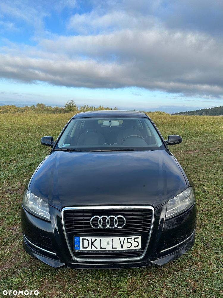 Audi A3 Sportback 1.6 TDI Attraction - 4