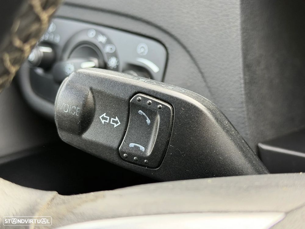 Ford S-Max 1.8 TDCi Titanium 7L - 15