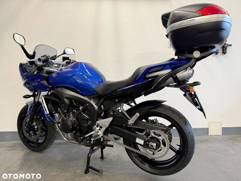 Yamaha FZ6 - 4