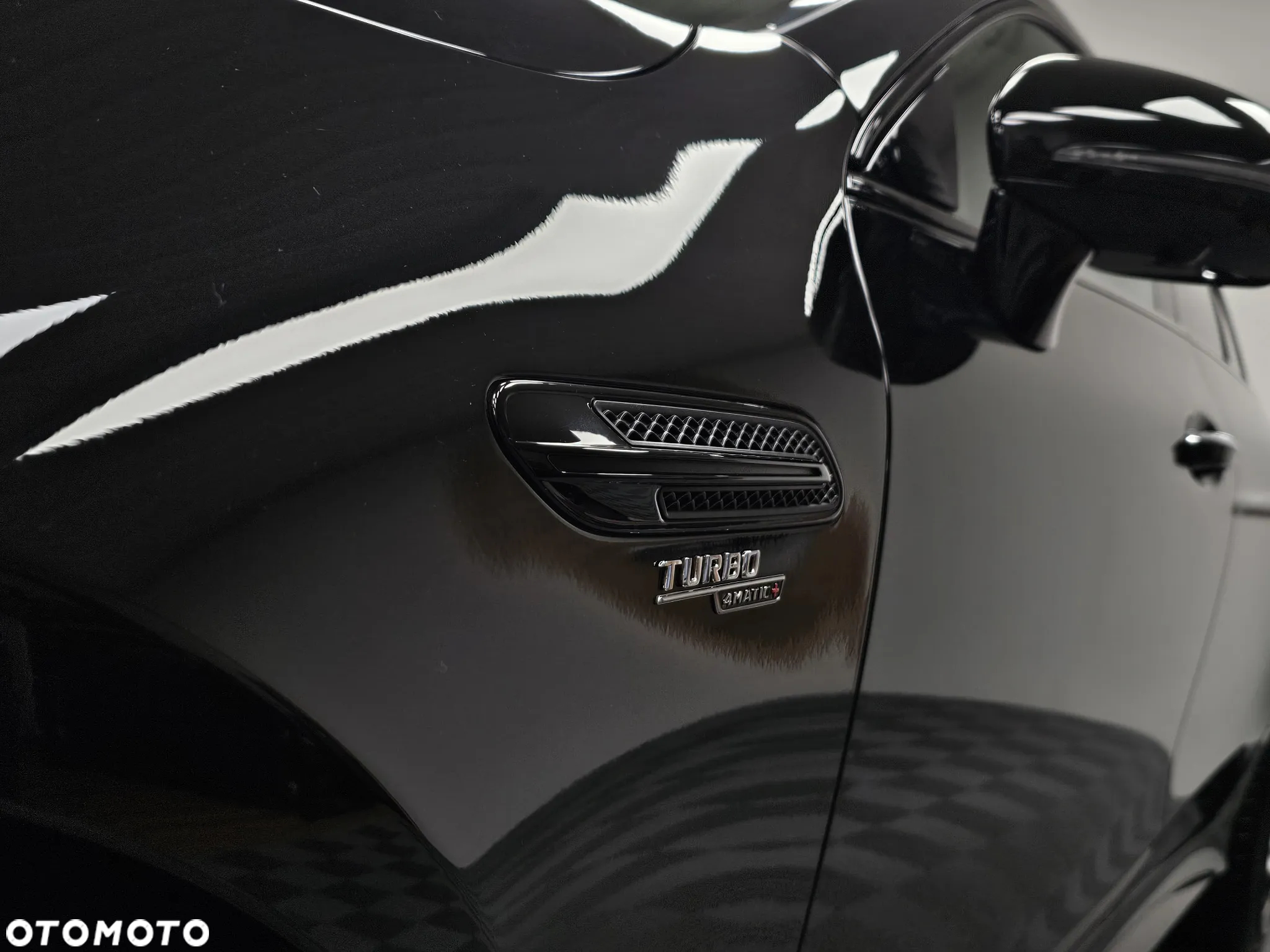 Mercedes-Benz AMG GT 53 4-Matic+ - 18