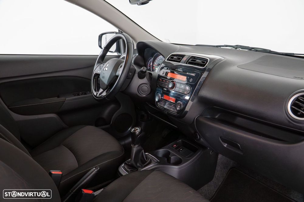 Mitsubishi Space Star 1.2 Intense - 22