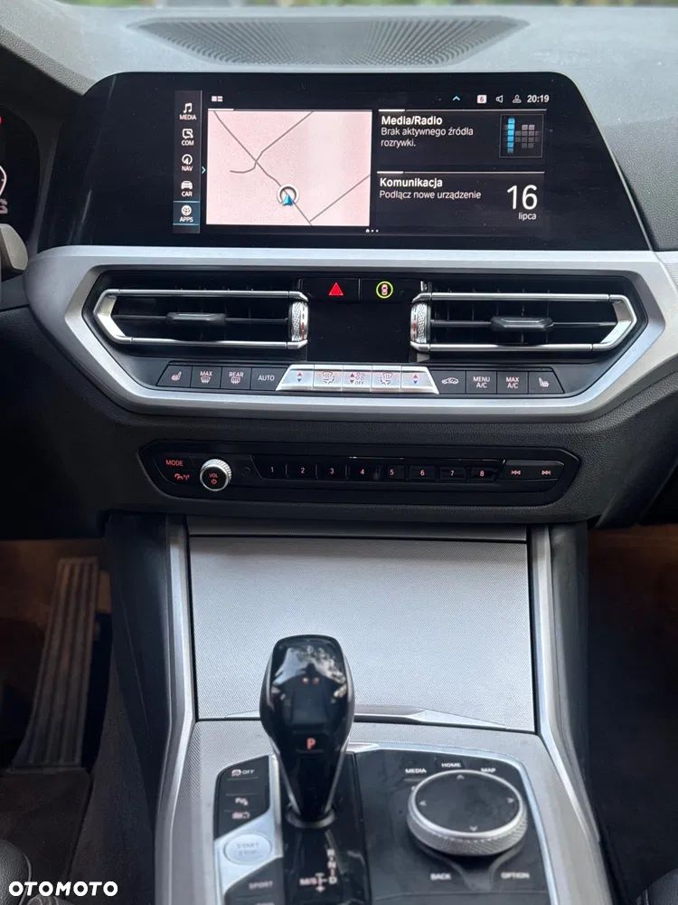 BMW Seria 3 - 38