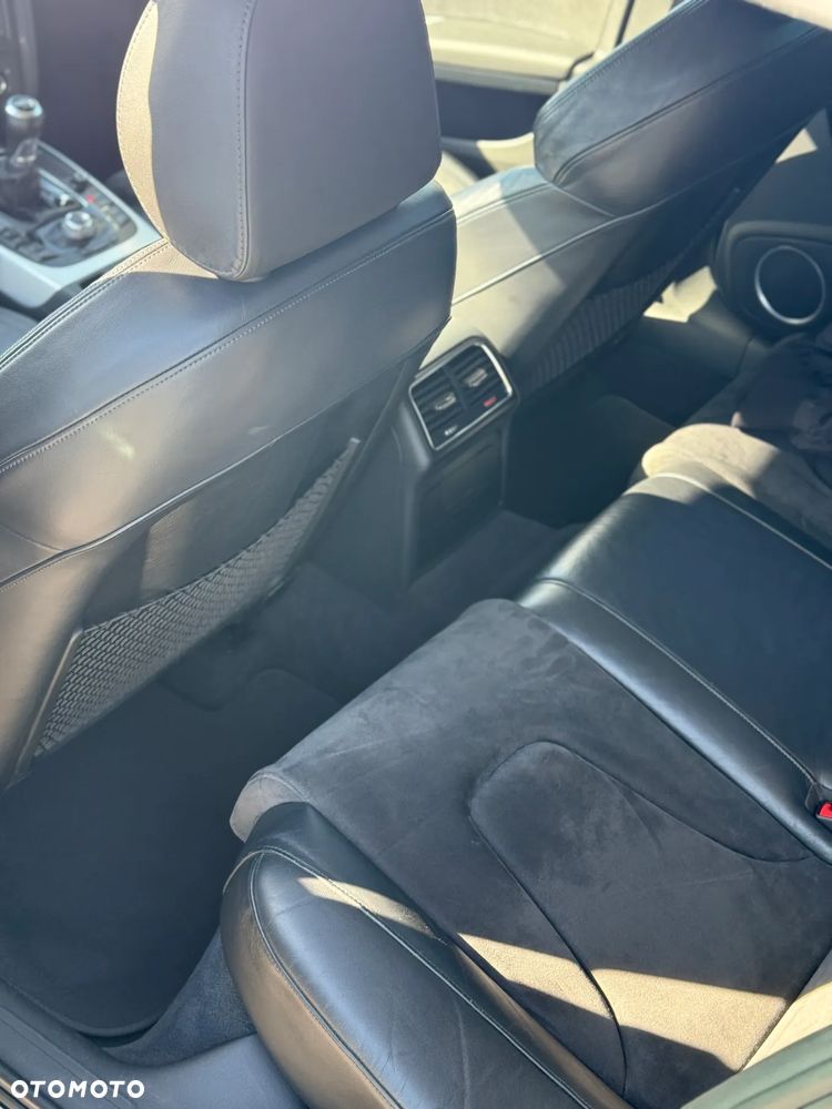 Audi A4 Avant 2.0 TDI - 9