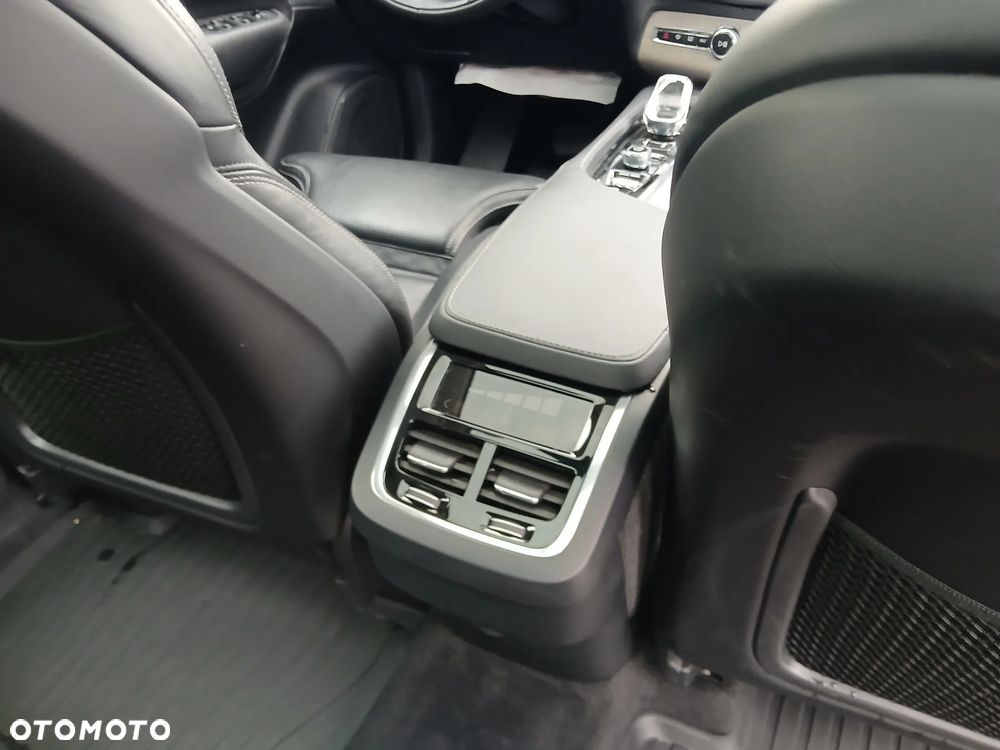 Volvo XC 90 B6 B AWD Inscription - 26