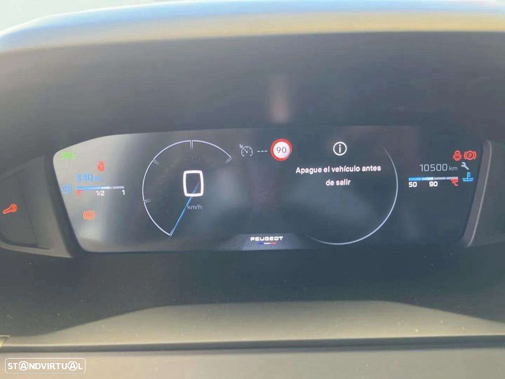 Peugeot 2008 1.2 PureTech Allure - 12
