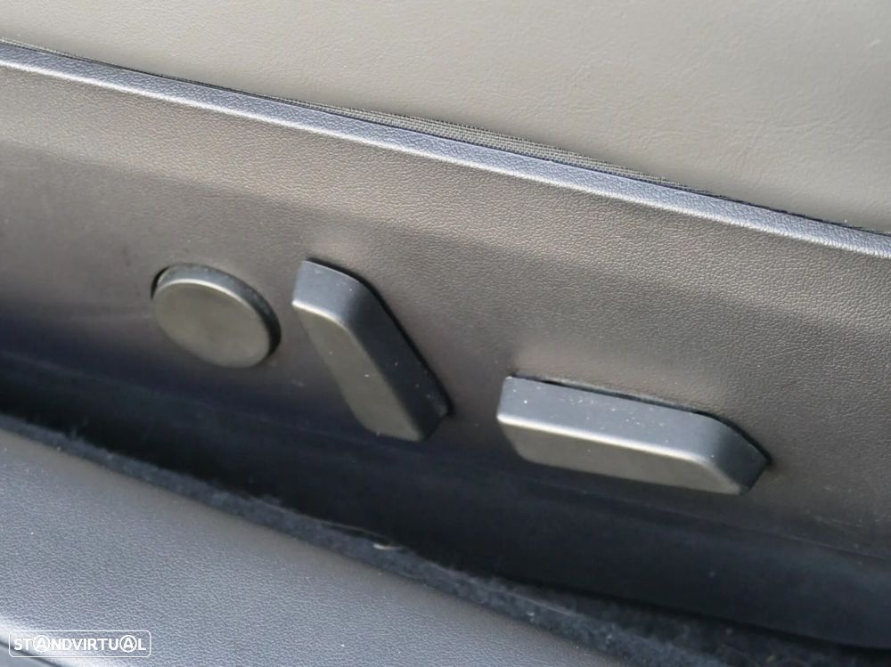 Tesla Model 3 Performance Dual Motor AWD - 31