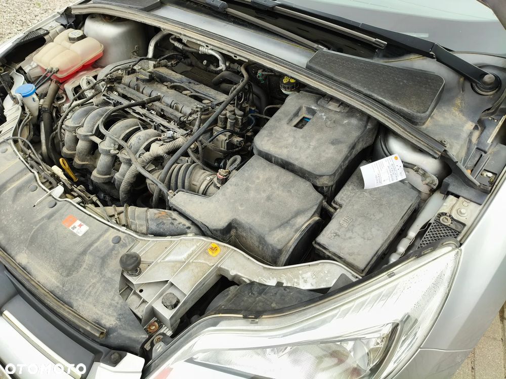 Ford Focus 1.6 Ambiente - 24