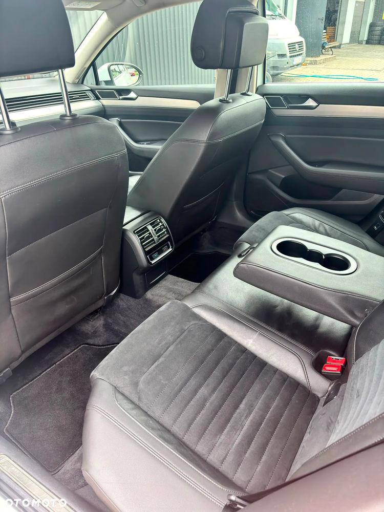 Volkswagen Passat 2.0 TDI BMT Highline DSG - 20