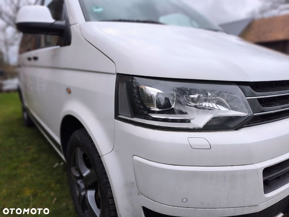 Volkswagen Multivan - 26