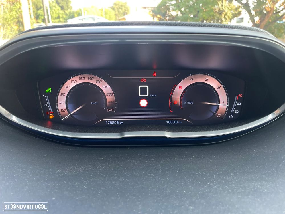 Peugeot 3008 2.0 BlueHDi GT Line - 32