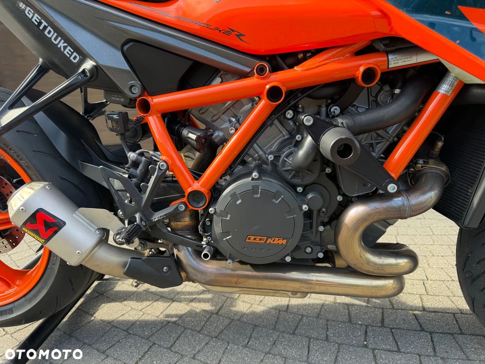 KTM Super Duke - 16