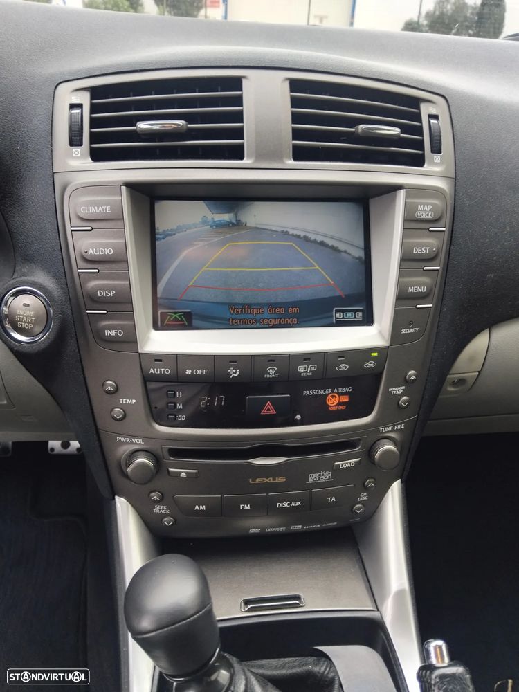 Lexus IS 220 d Sport 58 - 16