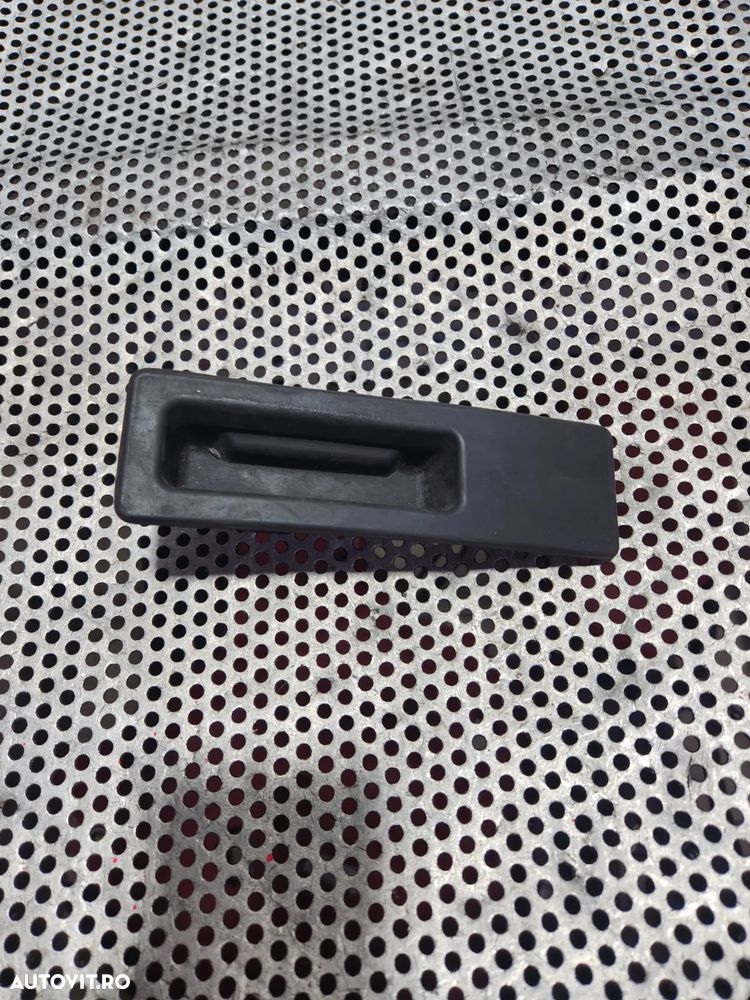 Buton Switch Deschidere Haion Hayon Bmw Seria 4 F32 F33 F36 Dezmembrez Bmw Seria 4 F32 F33 F36 Coup - 2