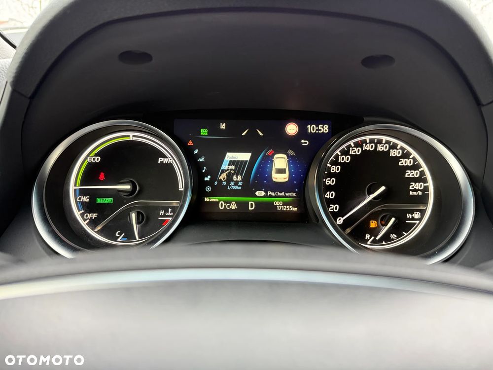 Toyota Camry 2.5 Hybrid Comfort CVT - 12