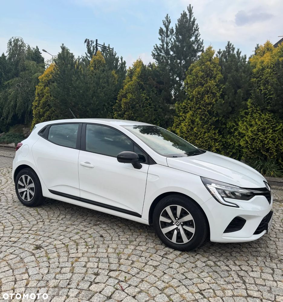 Renault Clio - 7