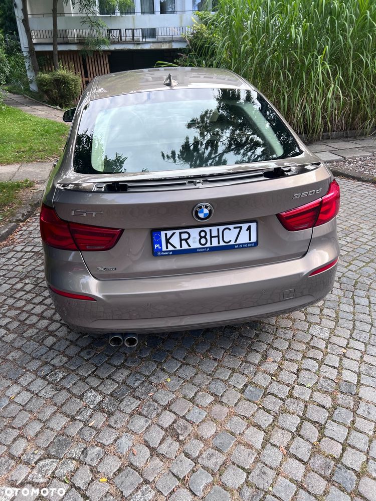 BMW Seria 3 320d xDrive - 4