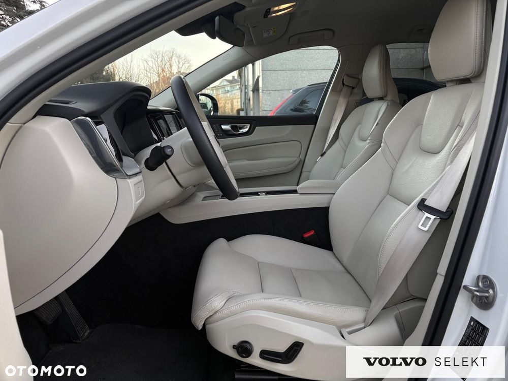 Volvo XC 60 - 13