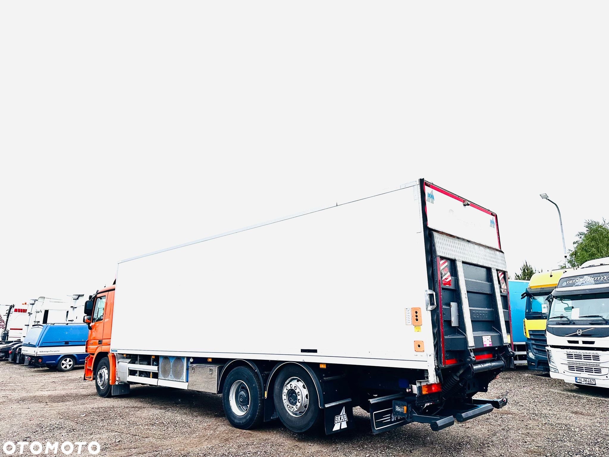 Mercedes-Benz ACTROS 2536 / CHŁODNIA / MULTITEMPERATURA / WINDA - 8