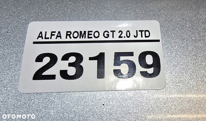 drzwi prawe alfa romeo gt 06r - 5