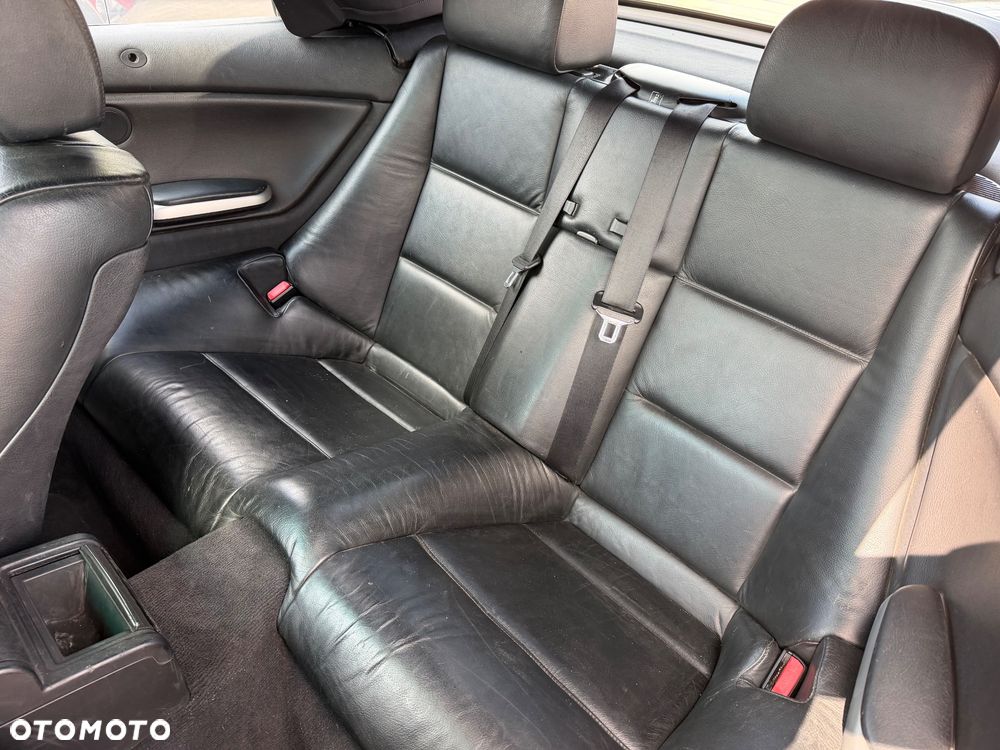 BMW Seria 3 318 Ci Edition Exclusive - 23