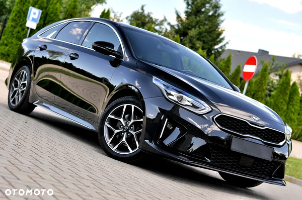 Kia ProCeed 1.4 T-GDI DCT7 OPF GT LINE
