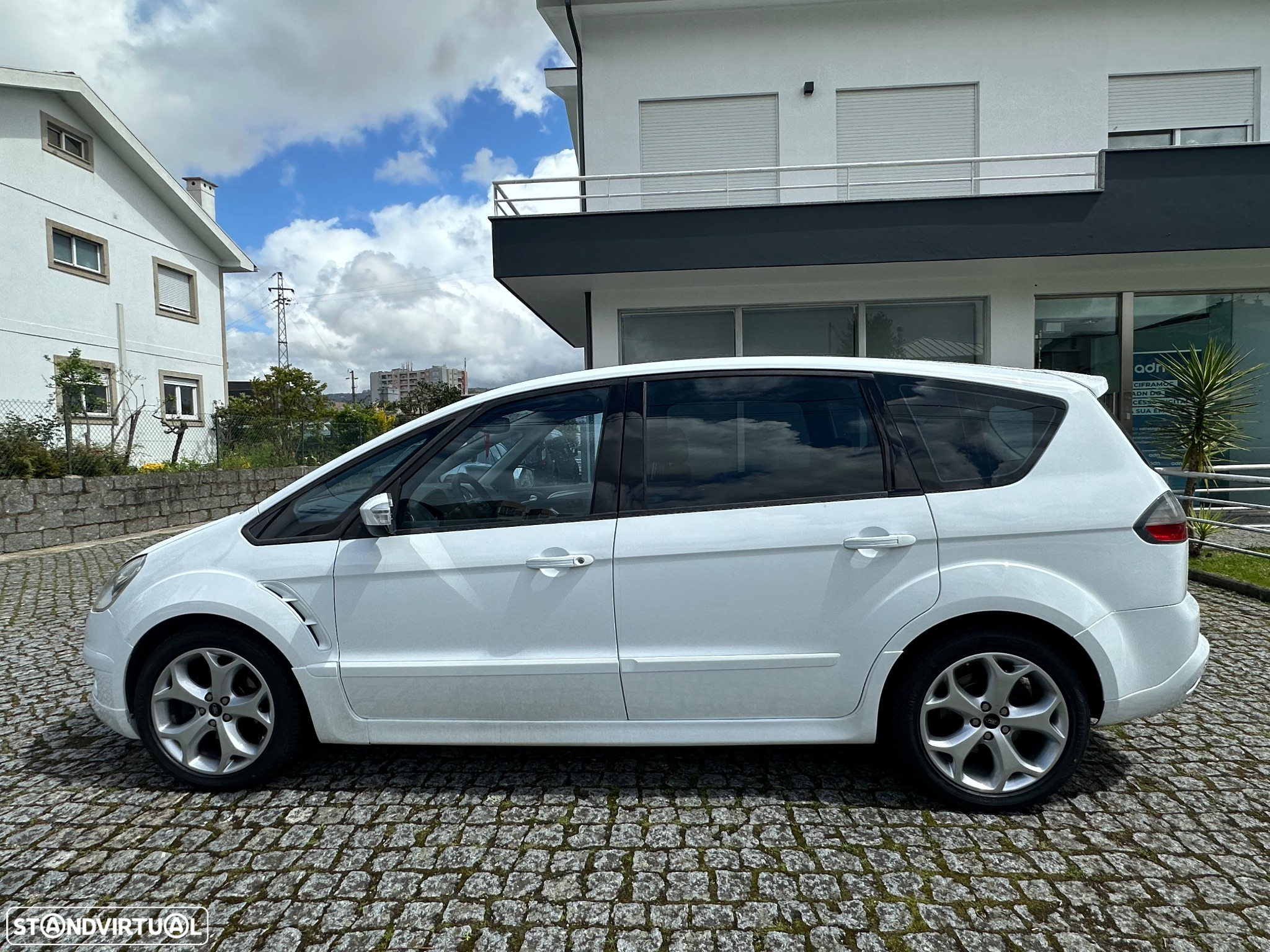 Ford S-Max 2.0 TDCi Titanium 7L - 11