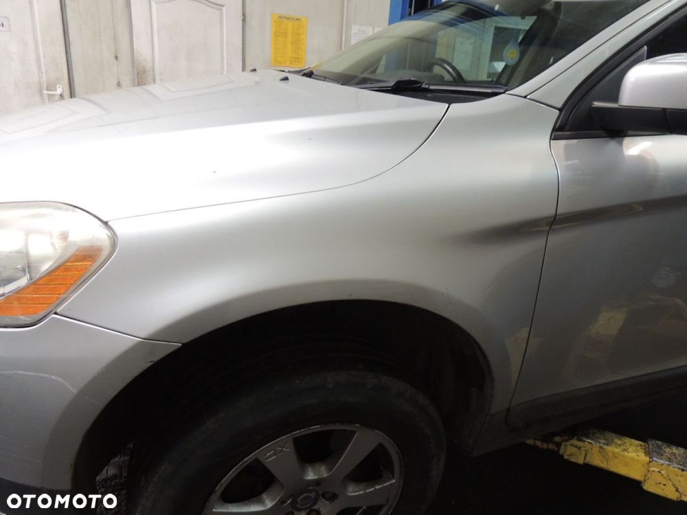 Ćwiartka nadwozia lewy przód VOLVO XC60 - 1