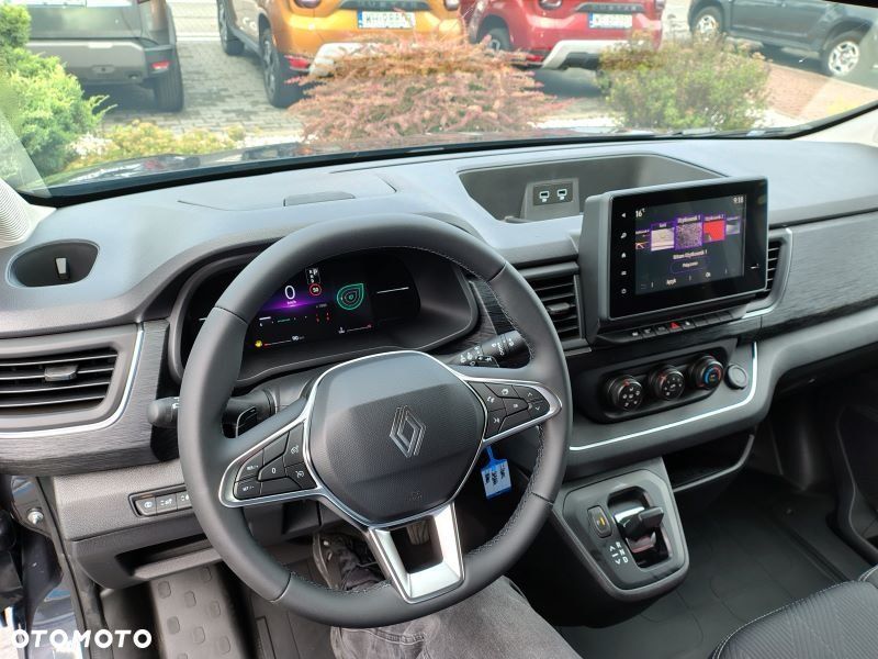 Renault Trafic - 11