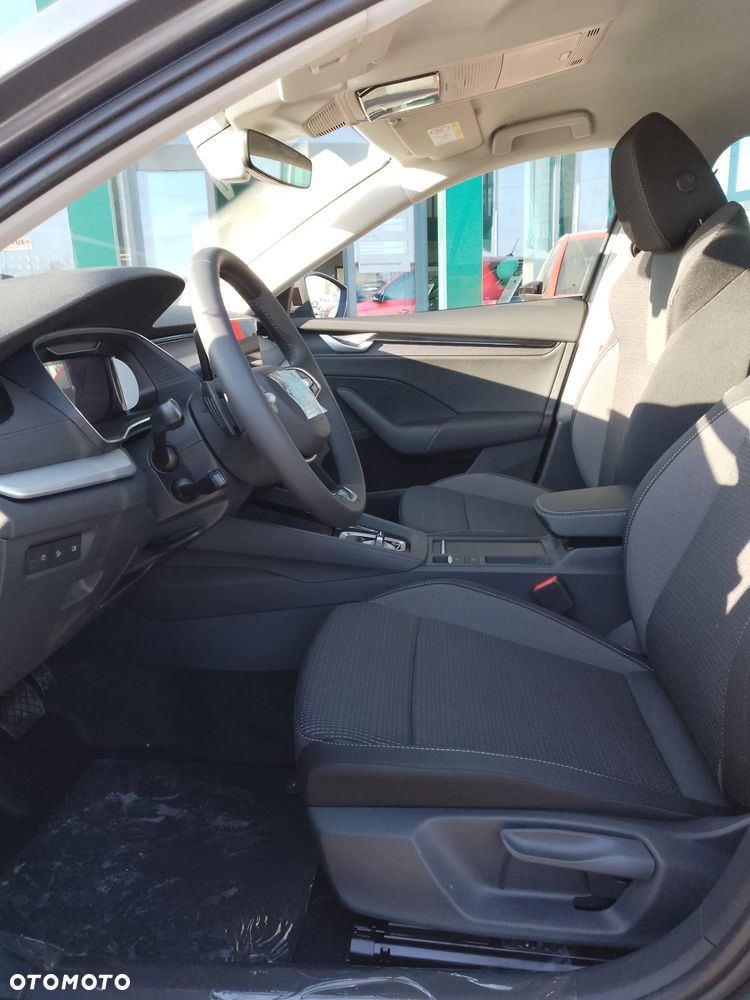 Skoda Octavia 1.5 TSI mHEV Drive Selection DSG - 7