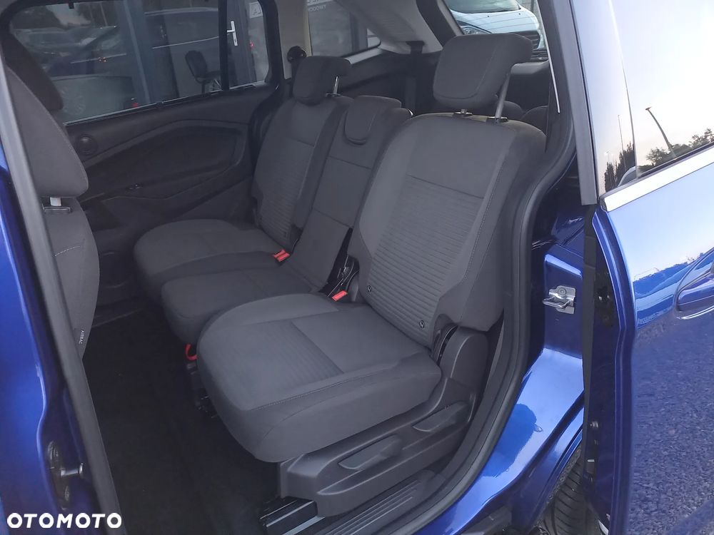 Ford Grand C-MAX Gr 1.5 TDCi Titanium - 17
