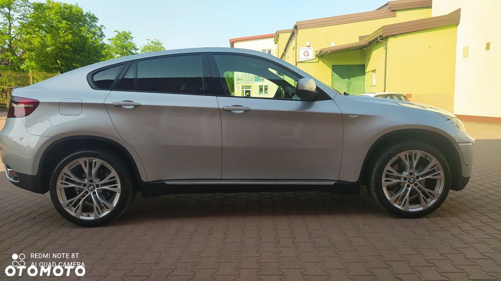 BMW X6 xDrive40d - 16
