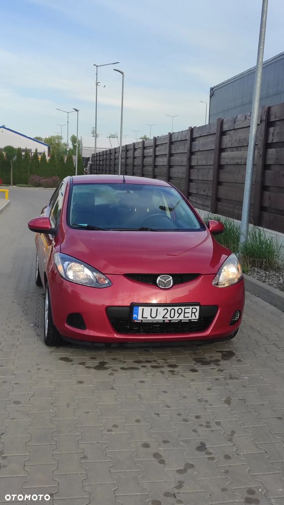 Mazda 2 - 1