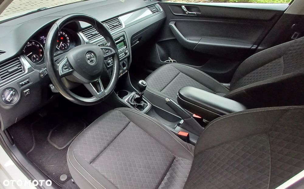 Skoda RAPID Spb 1.2 Elegance Max - 12