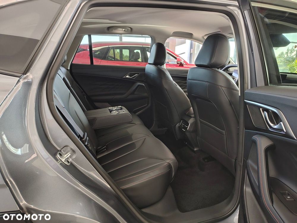 MG HS 1.5 T-GDI Exclusive DCT - 14