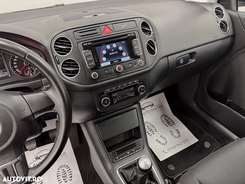 Volkswagen Golf Plus 1.6 TDI DPF BlueMotion Technology Team - 24