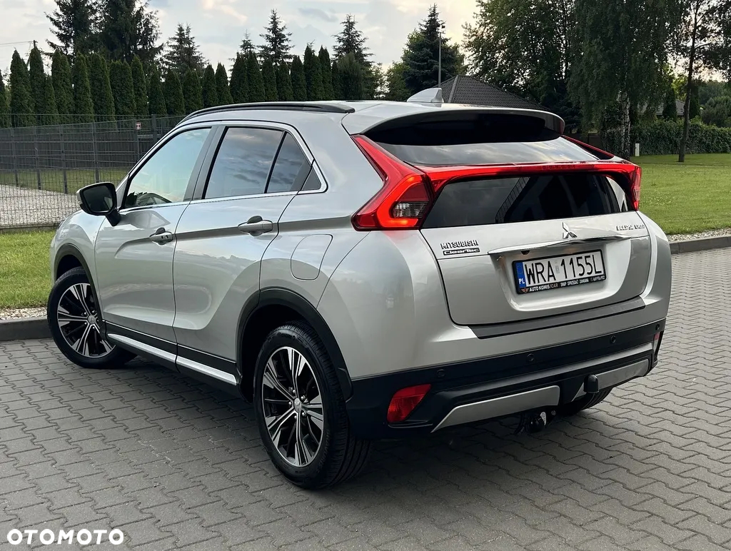 Mitsubishi Eclipse Cross - 22