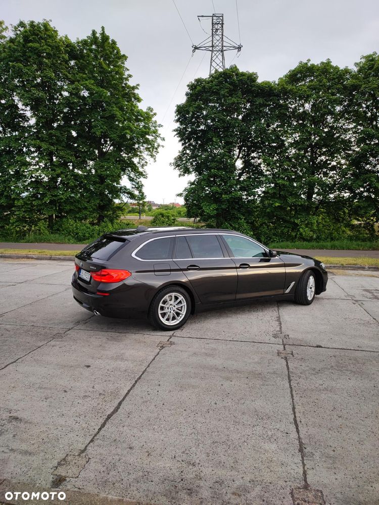 BMW Seria 5 520d - 8