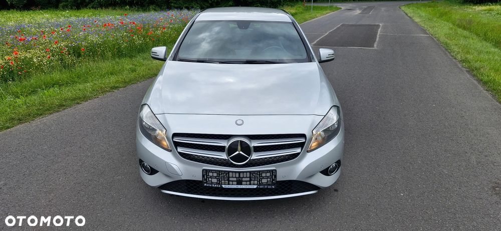 Mercedes-Benz Klasa A 180 (BlueEFFICIENCY) Style - 2
