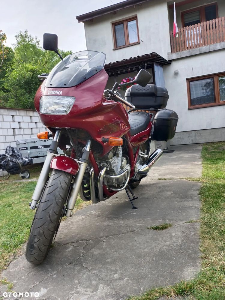 Yamaha XJ - 9