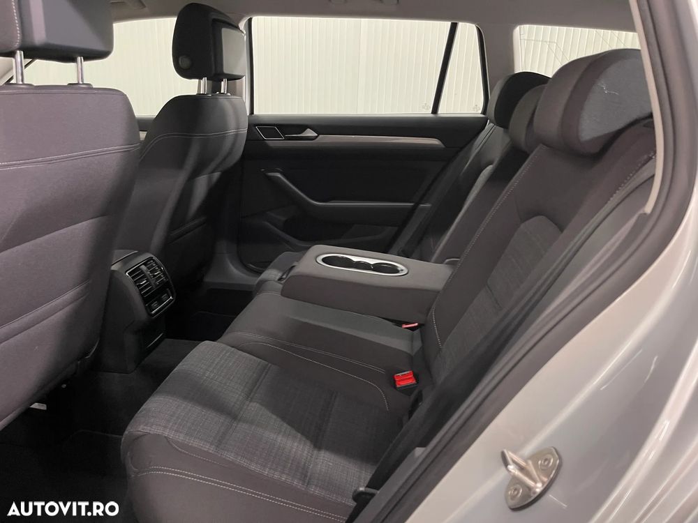 Volkswagen Passat Variant 2.0 TDI DSG Comfortline - 11
