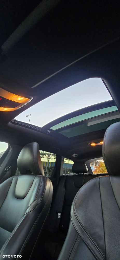 Volvo XC 60 - 26