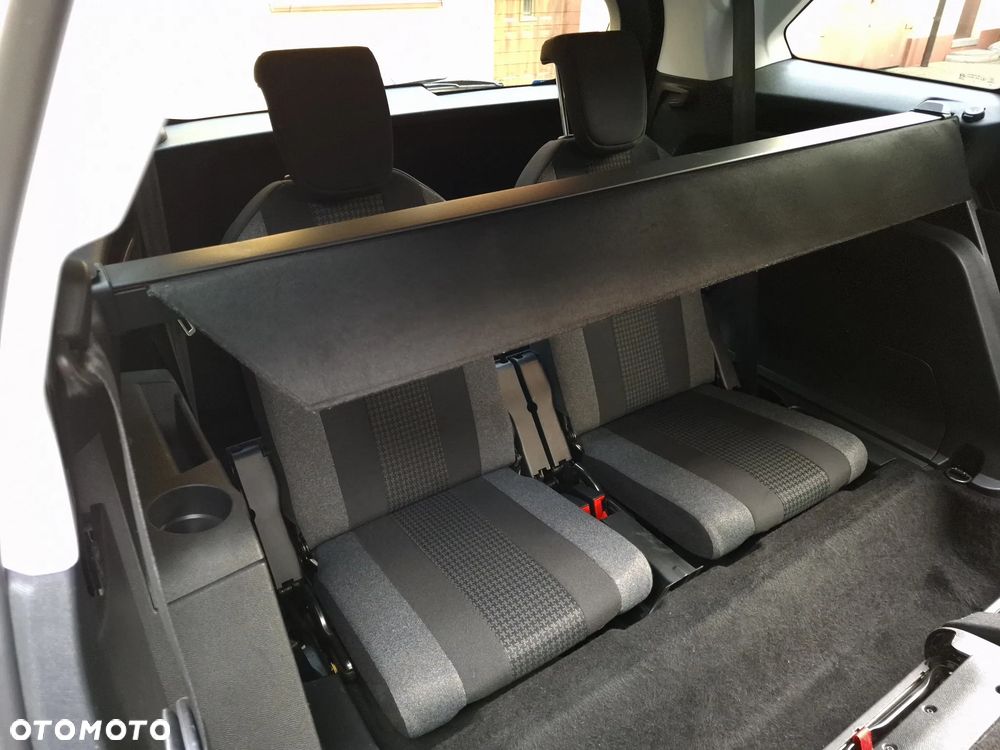 Peugeot 5008 1.6 BlueHDi Allure 7os - 13
