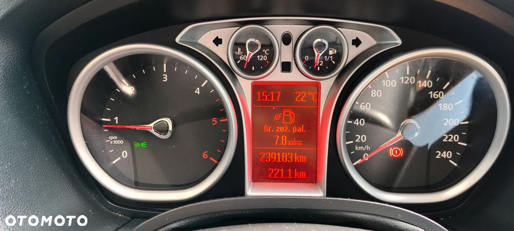 Ford Focus 2.0 TDCi DPF Titanium - 8