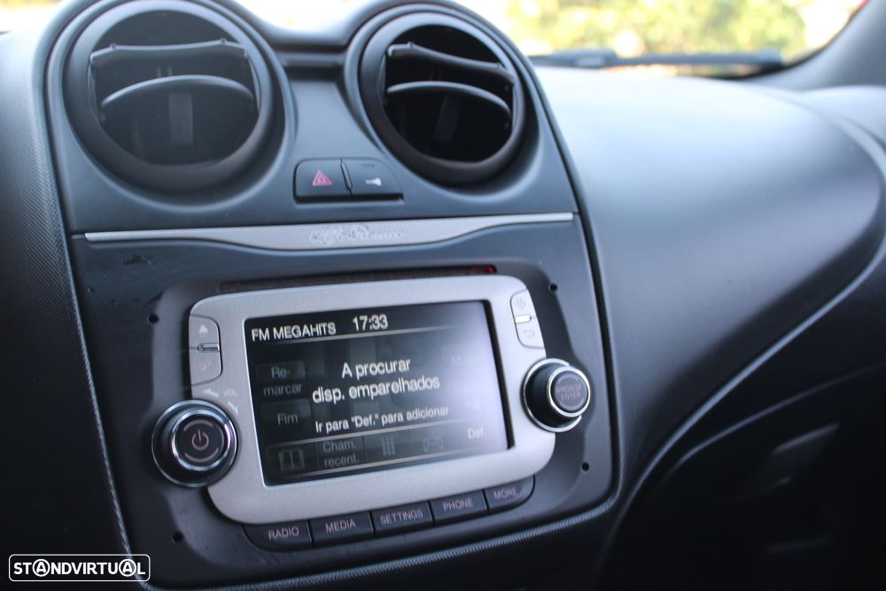 Alfa Romeo MiTo 1.3 JTDM Distinctive - 14